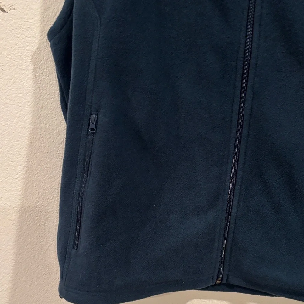 Columbia Navy Fleece Vest